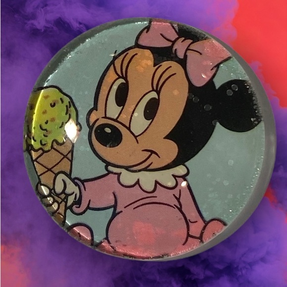 Set/4 𝑯𝒂𝒏𝒅𝒎𝒂𝒅𝒆 Disney Baby Magnets Cabochons Gift! - Picture 11 of 16